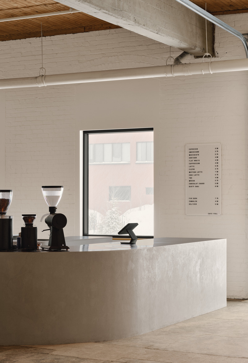 Press kit | 1685-15 - Press release | FOIL Gallery - Atelier L'Abri - Commercial Architecture - Photo credit: Alex Lesage