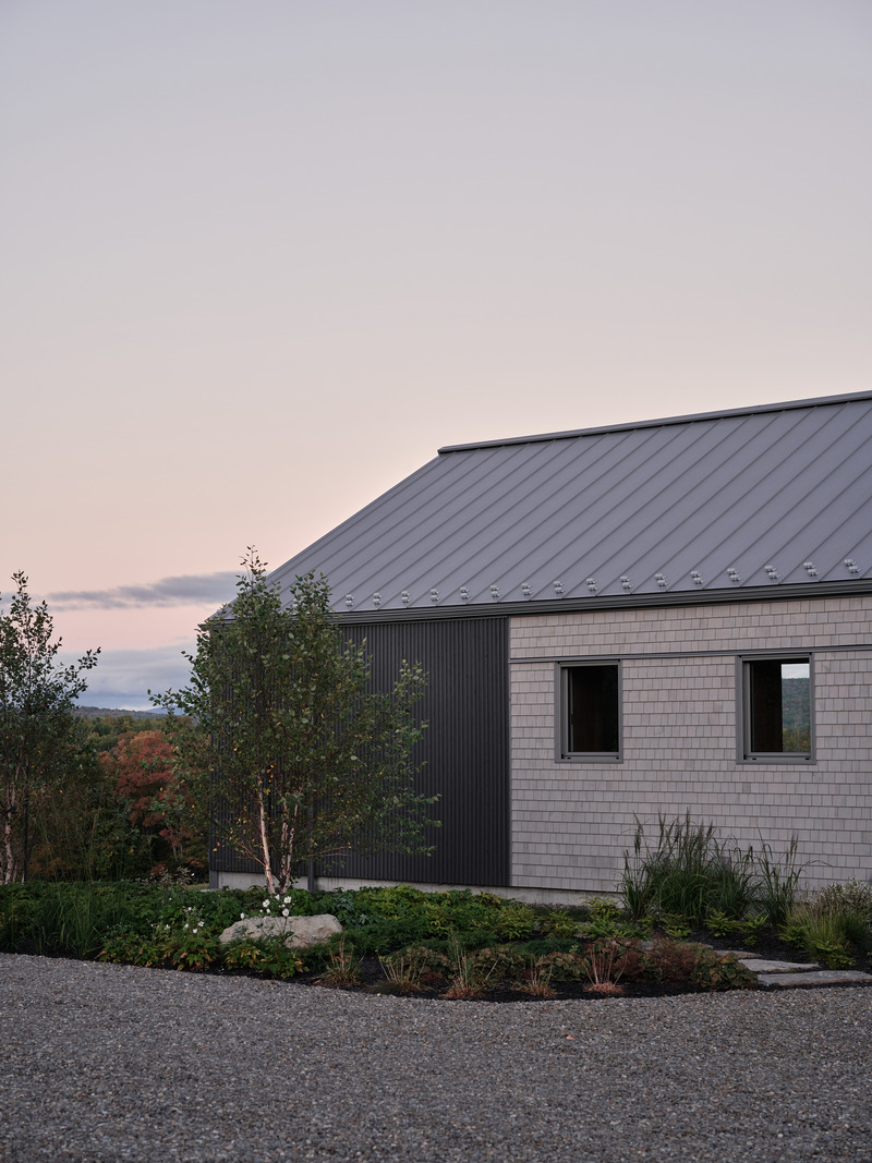 Dossier de presse | 5621-05 - Communiqué de presse | Hameau rural - MUUK Architecture - Architecture résidentielle - Crédit photo : philbernard_photographe