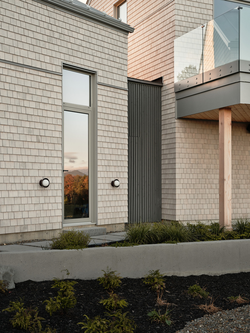 Dossier de presse | 5621-05 - Communiqué de presse | Hameau rural - MUUK Architecture - Architecture résidentielle - Crédit photo : philbernard_photographe