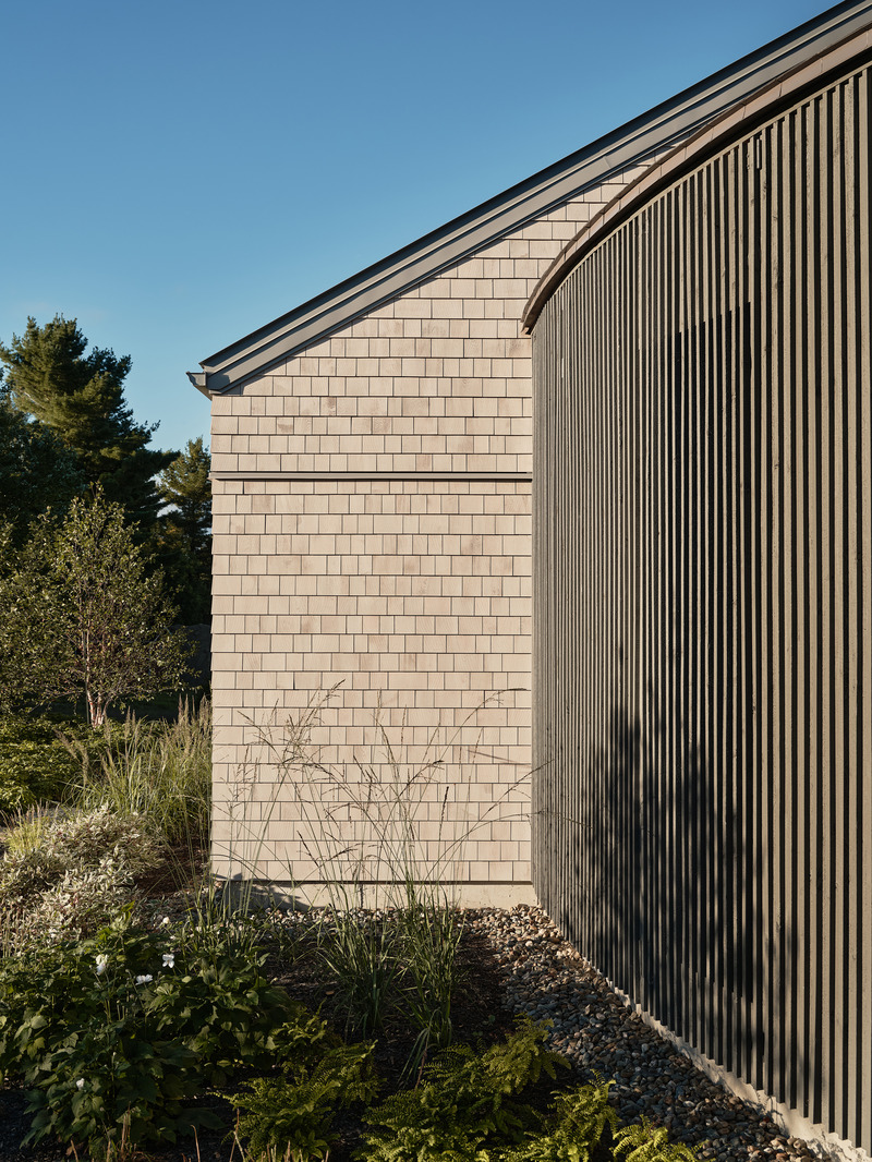 Dossier de presse | 5621-05 - Communiqué de presse | Hameau rural - MUUK Architecture - Architecture résidentielle - Crédit photo : philbernard_photographe