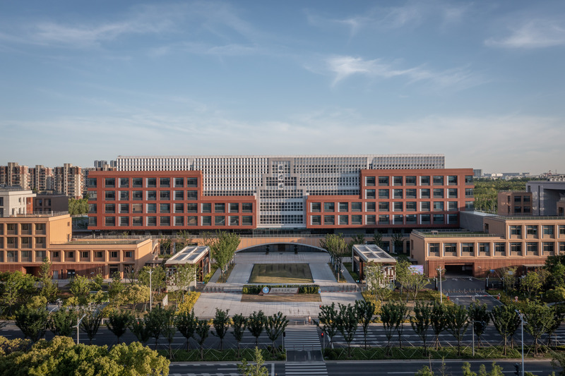 Dossier de presse | 7733-02 - Communiqué de presse | Island City Life - c+d studio - Architecture institutionnelle - Longmen Study City - Crédit photo : Xian Song