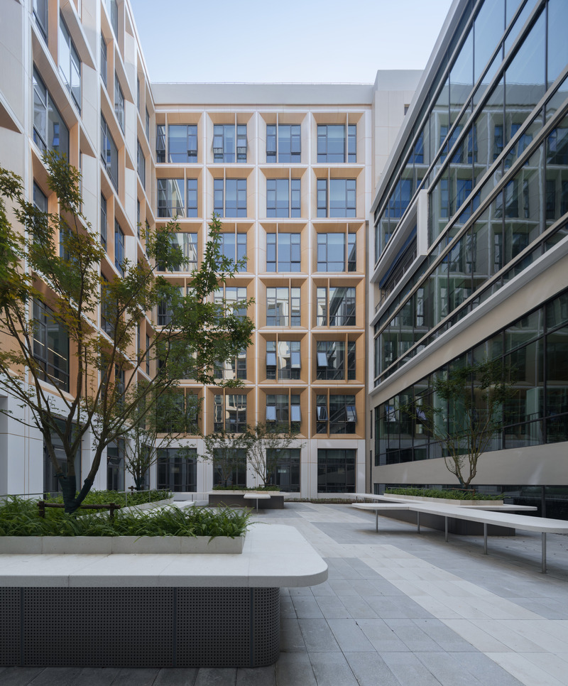 Dossier de presse | 7733-02 - Communiqué de presse | Island City Life - c+d studio - Architecture institutionnelle - courtyard A in the City - Crédit photo : Shan Liang