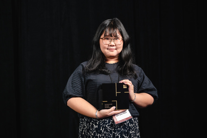 Dossier de presse | 704-08 - Communiqué de presse | Les Prix d’excellence 2025 de l’APDIQ célèbrent 90 ans de talent et d’audace en design d’intérieur - Association professionnelle des designers d’intérieur du Québec (APDIQ) - Évènement + Exposition - Wen Jing Fang, lauréate du Prix Design dans la catégorie petit commerce pour le projet Kalemart24 - Crédit photo : Photo : Hardiesse Productions