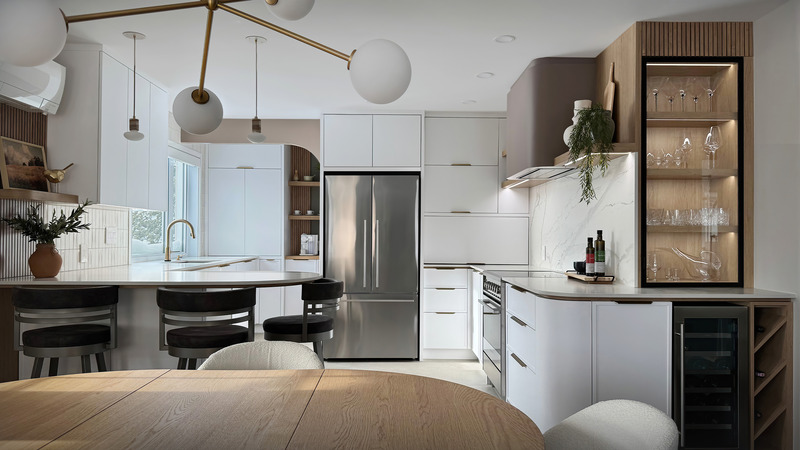 Dossier de presse | 704-08 - Communiqué de presse | Les Prix d’excellence 2025 de l’APDIQ célèbrent 90 ans de talent et d’audace en design d’intérieur - Association professionnelle des designers d’intérieur du Québec (APDIQ) - Évènement + Exposition - <p>Le projet Amyot représente une transformation significative pour un couple de jeunes retraités qui souhaitait marquer une nouvelle étape de leur vie par un réaménagement complet de leur aire de vie.</p><p><br></p><p>Designer : Julie Picard</p> - Crédit photo : Crédits Photos: Julie Picard