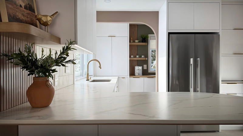 Dossier de presse | 704-08 - Communiqué de presse | Les Prix d’excellence 2025 de l’APDIQ célèbrent 90 ans de talent et d’audace en design d’intérieur - Association professionnelle des designers d’intérieur du Québec (APDIQ) - Évènement + Exposition - <p>Le projet Amyot représente une transformation significative pour un couple de jeunes retraités qui souhaitait marquer une nouvelle étape de leur vie par un réaménagement complet de leur aire de vie.</p><p><br></p><p>Designer : Julie Picard </p> - Crédit photo : Crédits Photos: Julie Picard