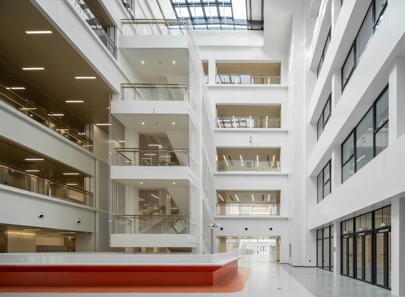 Press kit | 7733-03 - Press release | Dream Theater - c+d studio - Institutional Architecture - atrium of the classroom building - Photo credit: ECADI