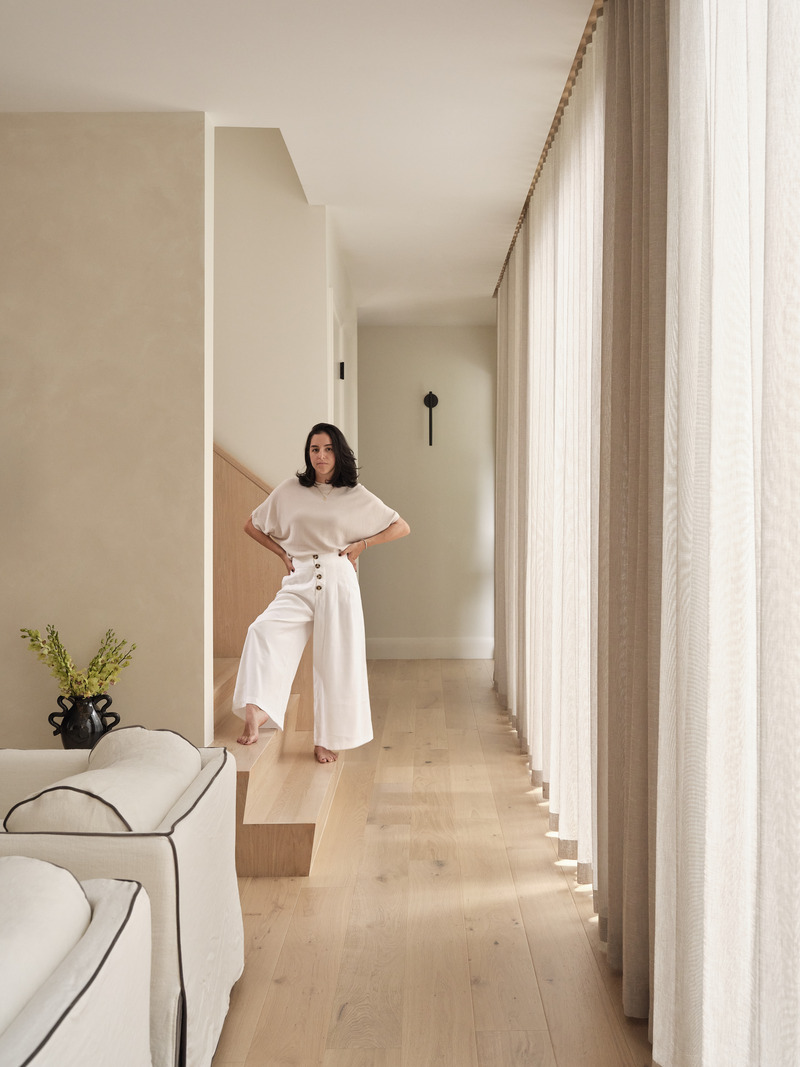 Dossier de presse | 7785-01 - Communiqué de presse | « Projet 21 » de LN Studio — Une maison familiale raffinée alliant élégance, fraîcheur et tranquillité - LN Studio - Design d’intérieur résidentiel - Crédit photo : Photo: Riley Snelling