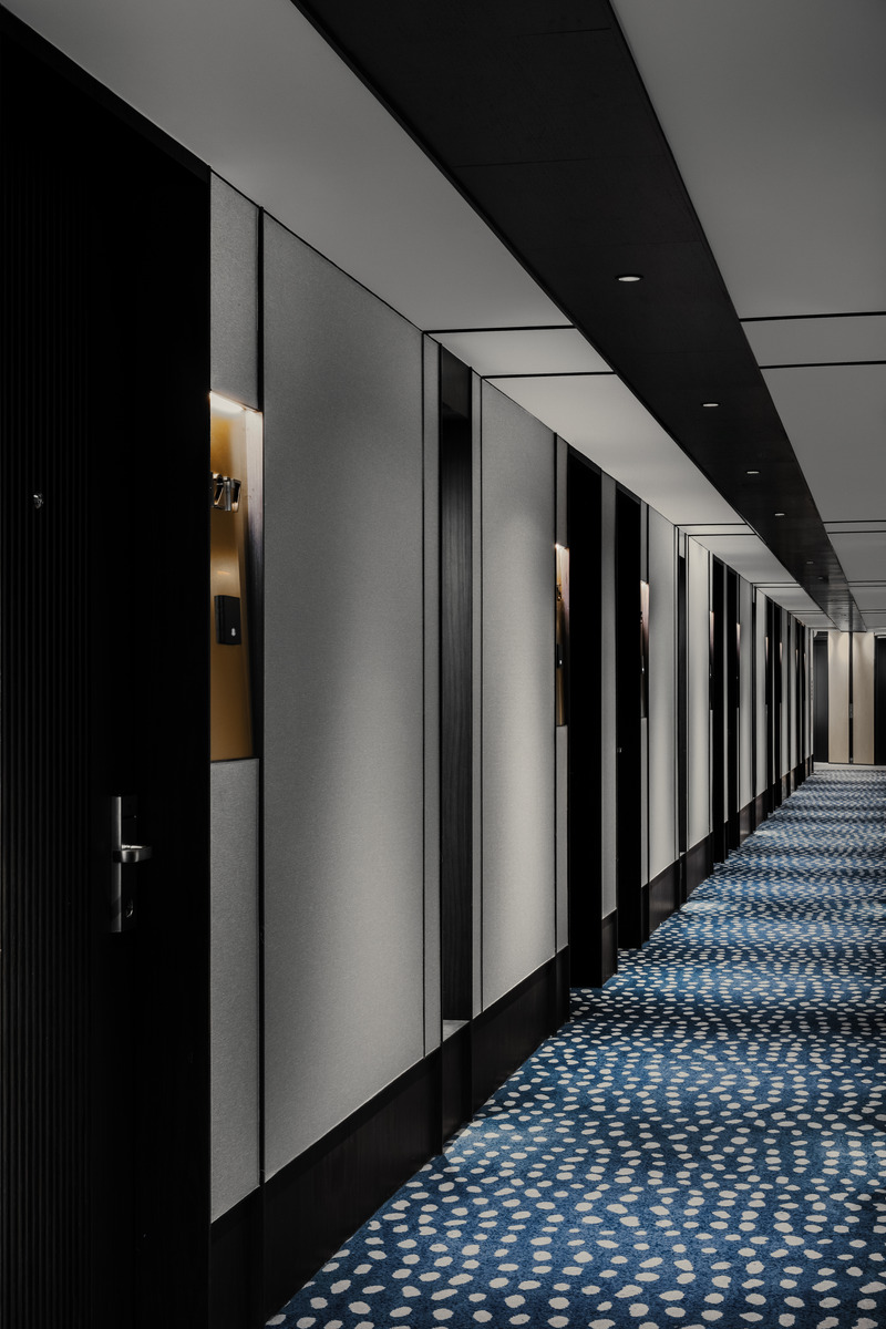 Dossier de presse | 7792-01 - Communiqué de presse | The Harbour’s Essence: Redefining Luxury Accommodation through Innovative Design in Hong Kong - W Interiors - Design d’intérieur commercial - Crédit photo : Ken Wong Photography