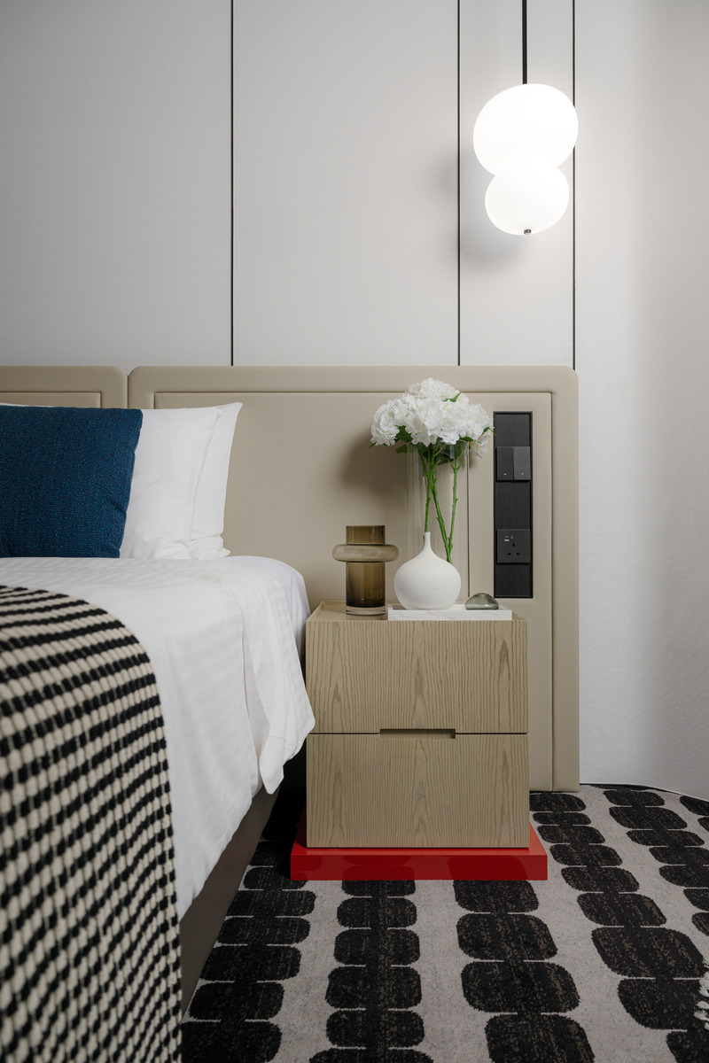 Dossier de presse | 7792-01 - Communiqué de presse | The Harbour’s Essence: Redefining Luxury Accommodation through Innovative Design in Hong Kong - W Interiors - Design d’intérieur commercial - Crédit photo : Ken Wong Photography