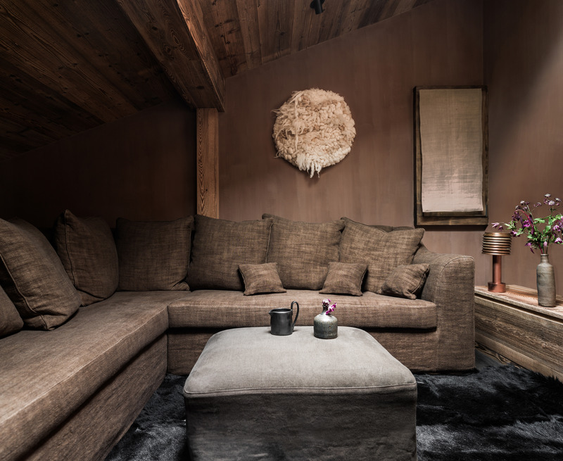 Press kit | 1144-07 - Press release | From Plant to Palette: Marianne Tiegen Showcases the Beauty of Natural Dyeing in Chalet Cocagne - Marianne Tiegen Interiors - Residential Interior Design - Photo credit: @jwilson