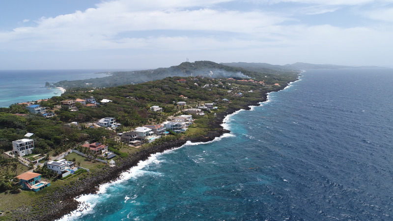 Press kit | 7780-01 - Press release | Villa Pearl - NG architects - Residential Architecture - Photo credit: <table id="af73e06d-72ba-7eec-2c7a-2c72563f47d1" data-aloha-ephemera-attr="id" class="aloha-ephemera-attr">  <tbody><tr>   <td style="">   Brad Ryon   </td>  </tr> </tbody></table>