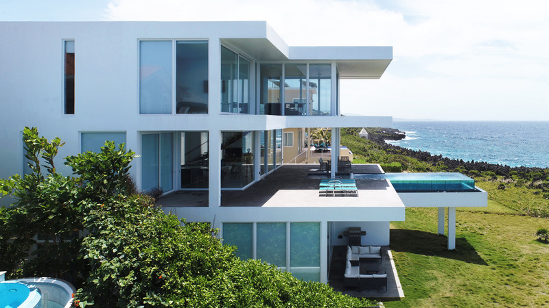 Press kit | 7780-01 - Press release | Villa Pearl - NG architects - Residential Architecture - Photo credit: <table id="dd3711e8-fa41-3666-104c-82802af224d3" data-aloha-ephemera-attr="id" class="aloha-ephemera-attr">  <tbody><tr>   <td>   Brad Ryon   </td>  </tr> </tbody></table>