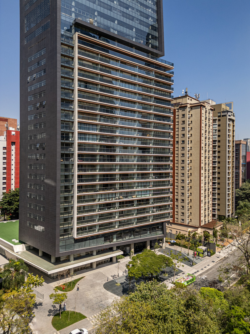 Dossier de presse | 7704-02 - Communiqué de presse | W Hotel São Paulo - aflalo/gasperini arquitetos - Architecture commerciale - Crédit photo : Pedro Mascaro