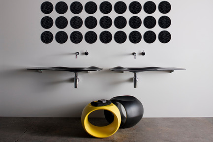 Press kit | 1004-01 - Press release | Omvivo presents Thomas Coward - Omvivo - Industrial Design - DUNE<br> - Photo credit:          Omvivo 