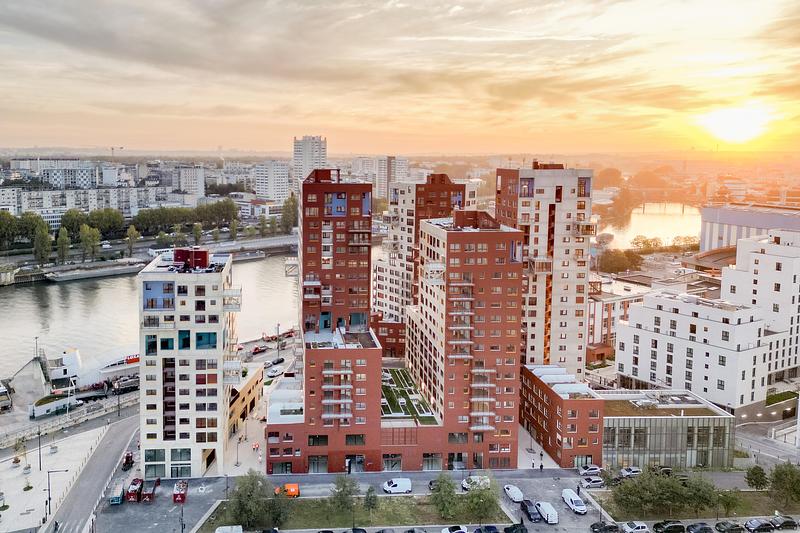 Press kit | 809-46 - Press release | AZURE Announces Call for Submissions for the 2026 AZ Awards - AZURE Media - Landscape Architecture - Winner URBAN Built Developments - START Ivry by STAR Strategies and Architecture  - Photo credit: Nicolas Grosmond