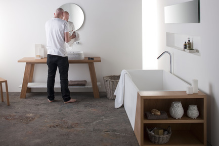 Press kit | 1004-01 - Press release | Omvivo presents Thomas Coward - Omvivo - Industrial Design - LATIS - Photo credit:          Omvivo 