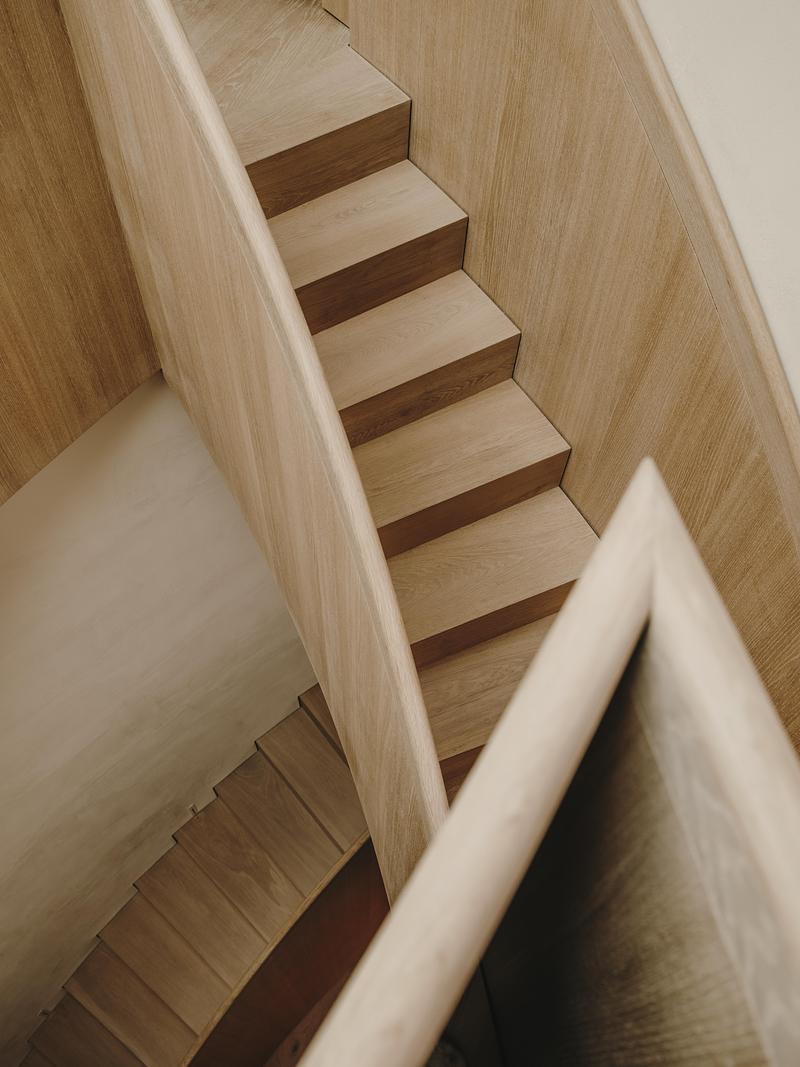 Press kit | 7782-01 - Press release | LOUI PARIS - Holzrausch Studio - Residential Interior Design - Photo credit: Salva López