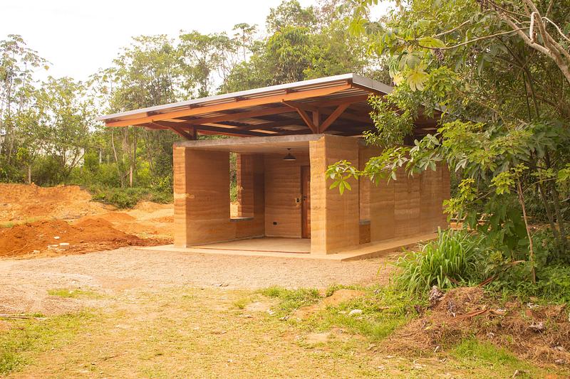 Dossier de presse | 7787-01 - Communiqué de presse | Ammodo Architecture Celebrates 26 Awardees for Socially and Ecologically Responsible Architecture Worldwide - Ammodo Architecture Award - Évènement + Exposition - Jucão Seed House - Crédit photo : Alain Briatte Mantchev