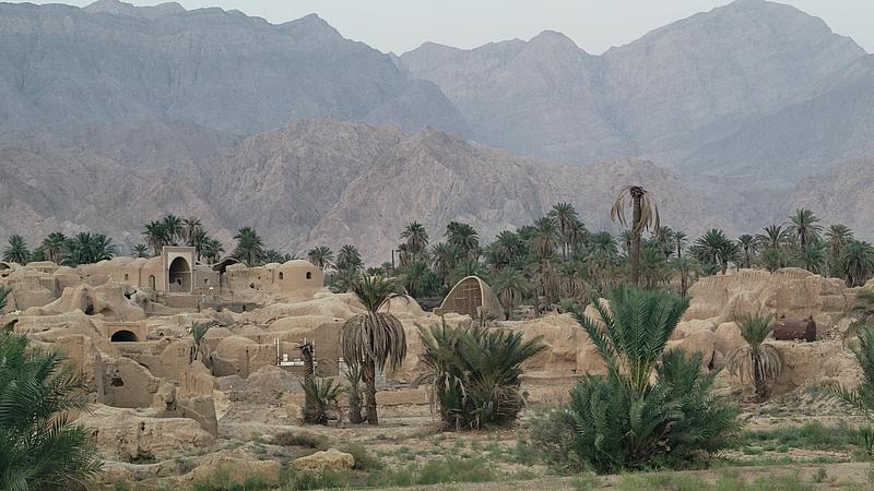 Dossier de presse | 7787-01 - Communiqué de presse | Ammodo Architecture Celebrates 26 Awardees for Socially and Ecologically Responsible Architecture Worldwide - Ammodo Architecture Award - Évènement + Exposition - Adobe Vault - Crédit photo : Esfakh Mud Center