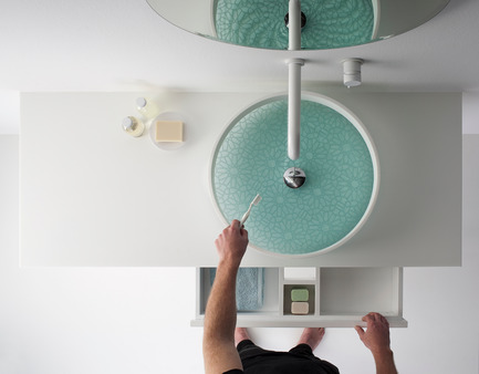 Press kit | 1004-01 - Press release | Omvivo presents Thomas Coward - Omvivo - Industrial Design - MOTIF - Photo credit:          Omvivo 