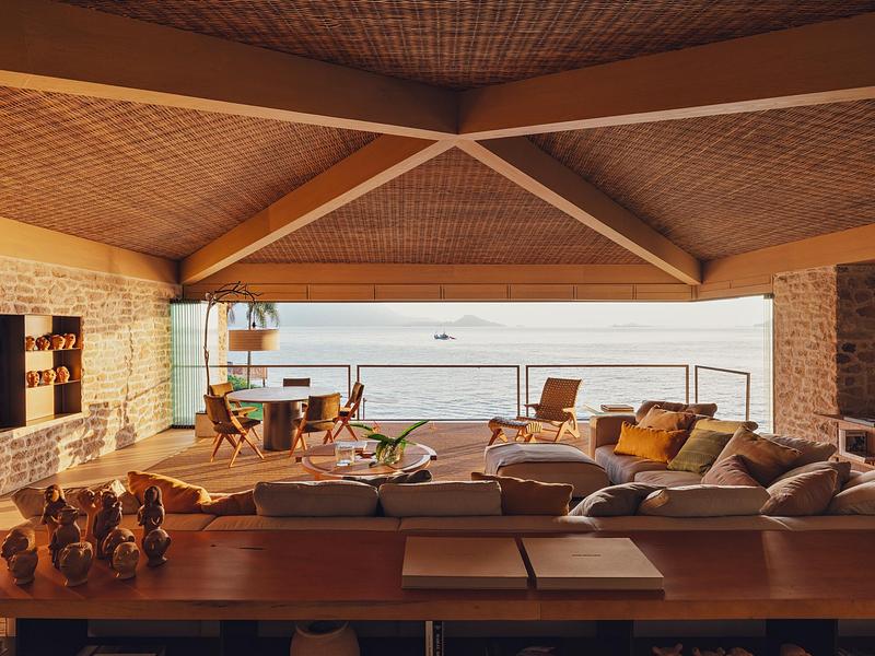 Press kit | 661-89 - Press release | World Architecture Festival 2025: Day Two Winners Announced - World Architecture Festival - Event + Exhibition - <p>INTERIORS</p><p>Angra House by Studio Arthur Casas </p> - Photo credit: © Fran Parente