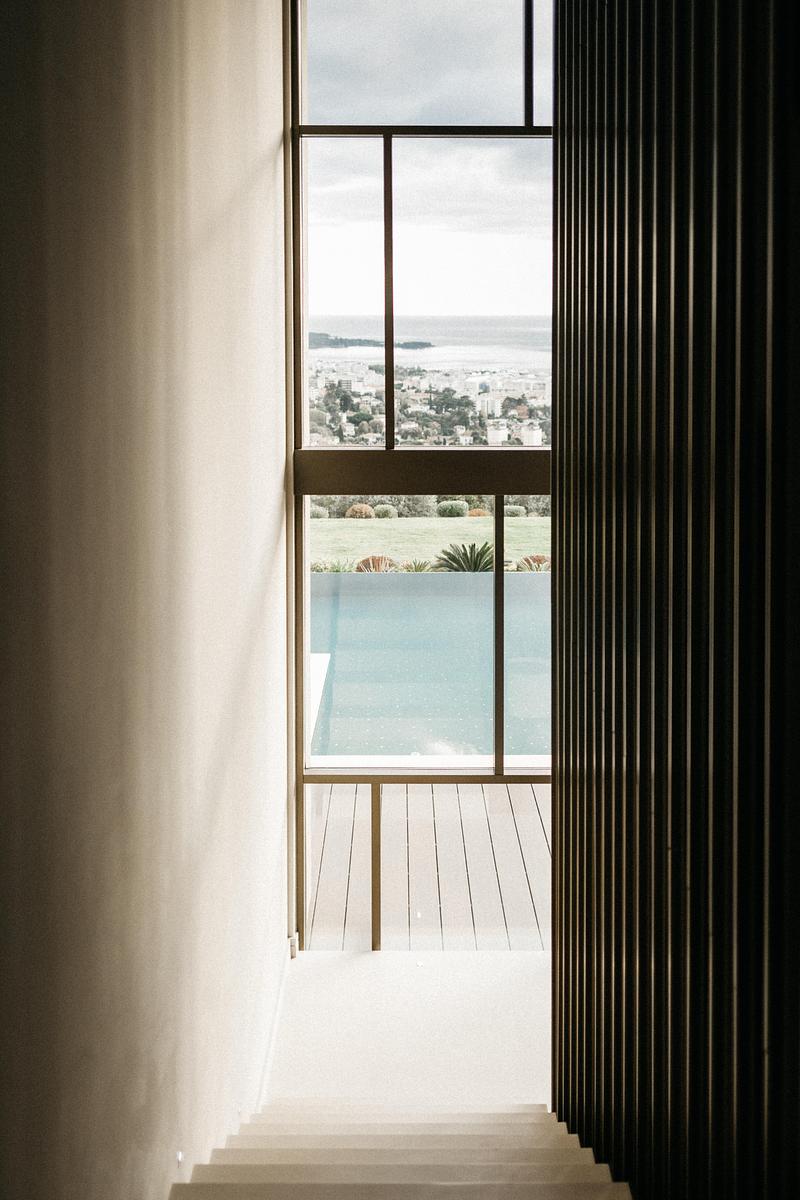 Press kit | 7795-02 - Press release | La Perle d’Azur - Marcoux, Mathern & Associés - Residential Architecture - Photo credit: Marion Roudil