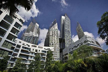 Press kit | 1028-02 - Press release | Winning projects announced at the 2012 Emirates Glass Leaf Awards - The Emirates Glass LEAF Awards - Competition - Special Awards went to Studio Daniel Libeskind, DCA Architects PTE Ltd, with Reflections at Keppel Bay
