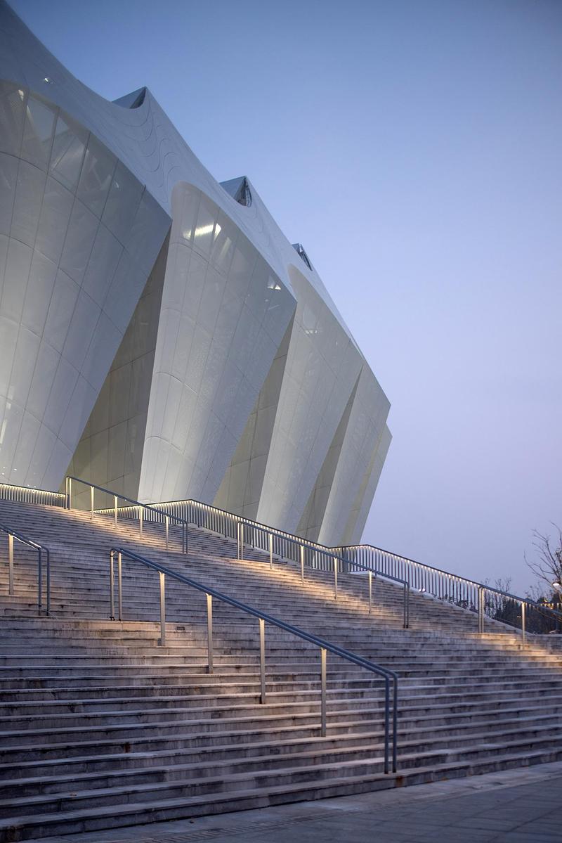 Press kit | 7501-11 - Press release | LIT Lighting Design Awards 2025: Celebrating the Power of Light Across 62 Countries - 3C Awards - Competition - Shanghai Bicycle Stadium. Tongji Architectural Design Group Co . , Ltd - Photo credit: Yin Ming