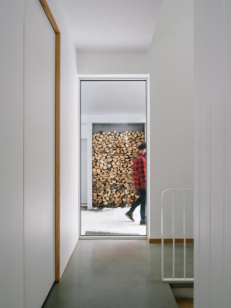 Dossier de presse | 3192-01 - Communiqué de presse | Chalet du ruisseau - EM architecture - Architecture résidentielle - Crédit photo : Raphaël Thibodeau