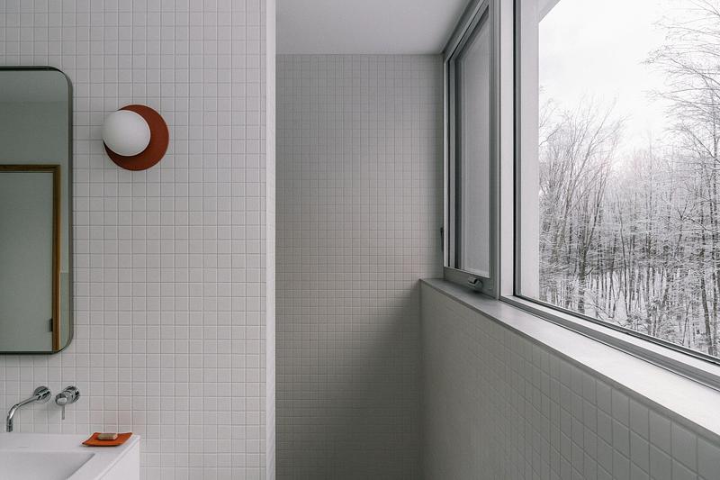 Dossier de presse | 3192-01 - Communiqué de presse | Chalet du ruisseau - EM architecture - Architecture résidentielle - Crédit photo : Raphaël Thibodeau