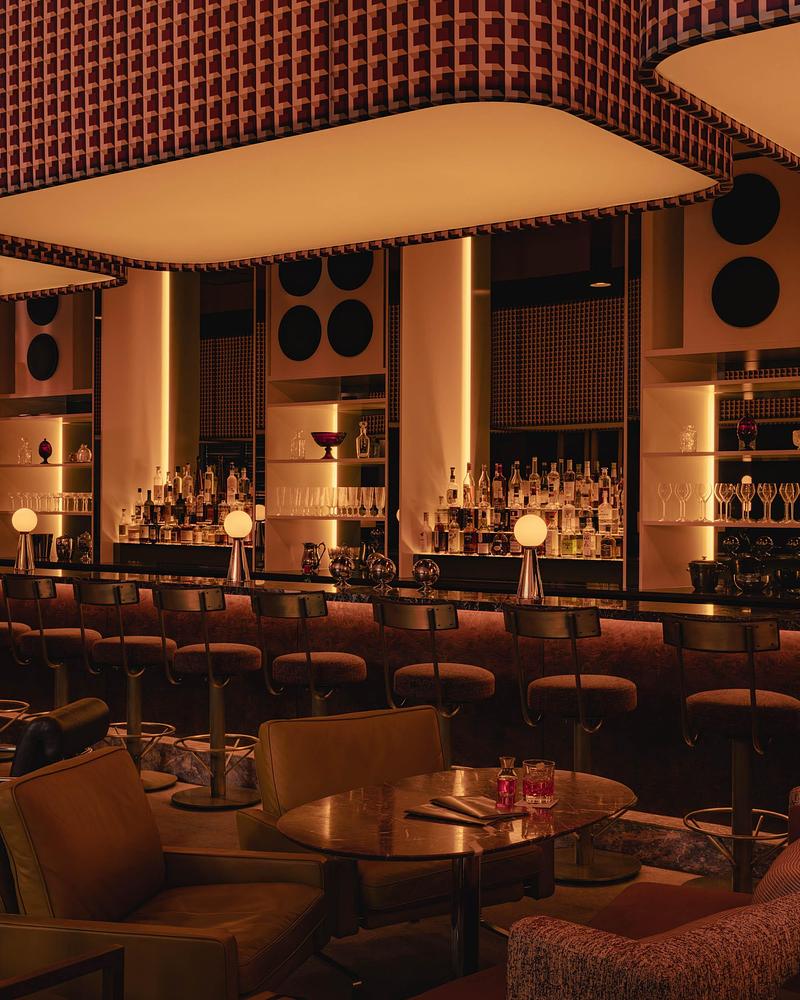 Dossier de presse | 4709-20 - Communiqué de presse | Dezeen Awards 2025 Interiors Winners Unveiled - Dezeen - Concours - Olia, Mimi and Va Caffè at Citizen on Jasper, Ste Marie, Edmonton, Canada - Crédit photo : Ste Marie