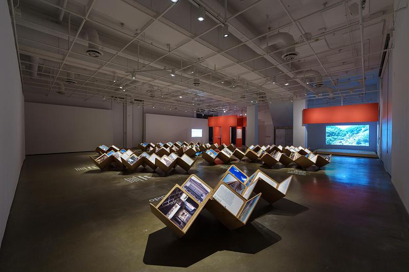 Press kit | 748-53 - Press release | UQAM’s Centre de design Presents Built Environment: An Alternative Guide to Japan - UQAM’s Centre de design - Event + Exhibition - UQAM’s Centre de design presents «Built Environment: An Alternative Guide to Japan»<br>Dates: November 20, 2025 – January 25, 2026  - Photo credit: Benoit Rousseau