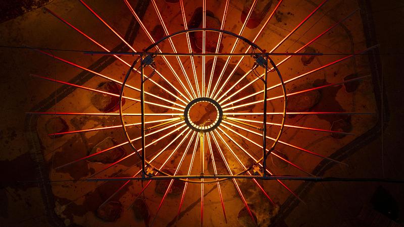 Press kit | 1090-05 - Press release | UN BRIN D’SOLEIL, Suspended Artwork in the Heart of Winter - L'Avenue du Mont-Royal - Urban Design - Photo credit: Latrompette Studio