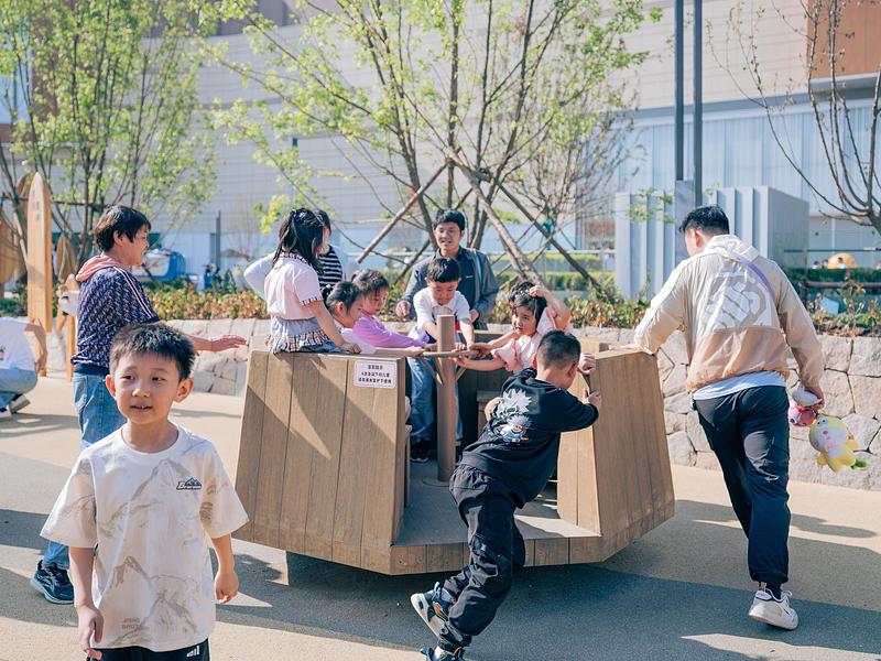 Dossier de presse | 7020-05 - Communiqué de presse | Cishan Tribe: Where 8,000-Year Cultural Relics Encounter Public Children's Space - XISUI Design - Architecture de paysage - Well-Shaped Whirl - Crédit photo :  Yihao Hu, XISUI Design 