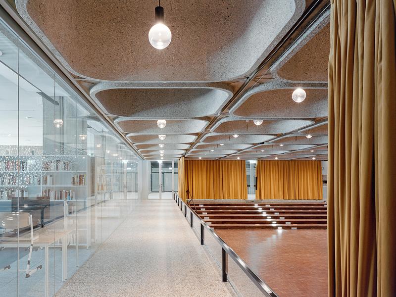 Press kit | 7760-01 - Press release | Vertical Extension and Refurbishment of Collège Rousseau, Geneva - Burckhardt Architecture - Institutional Architecture - Photo credit: <p class="">Olivier Di Giambattista</p>
