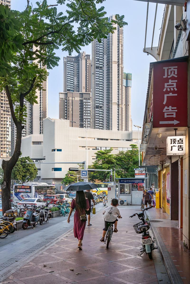 Dossier de presse | 2606-04 - Communiqué de presse | Cuizhu Foreign Language School - Studio Link-Arc - Architecture institutionnelle - Street viewpoint - Crédit photo : Bai Yu