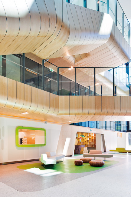 Press kit | 1028-02 - Press release | Winning projects announced at the 2012 Emirates Glass Leaf Awards - The Emirates Glass LEAF Awards - Competition - Billard Leece Partnership &amp; Bates Smart with HKS, with The Royal Children’s Hospital, Melbourne, Australia