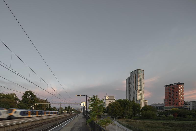 Press kit | 6543-06 - Press release | De Zwarte Hond Completes Lighthouse – Eindhoven’s Tallest Residential Tower - De Zwarte Hond - Residential Architecture - Photo credit: Sebastian van Damme
