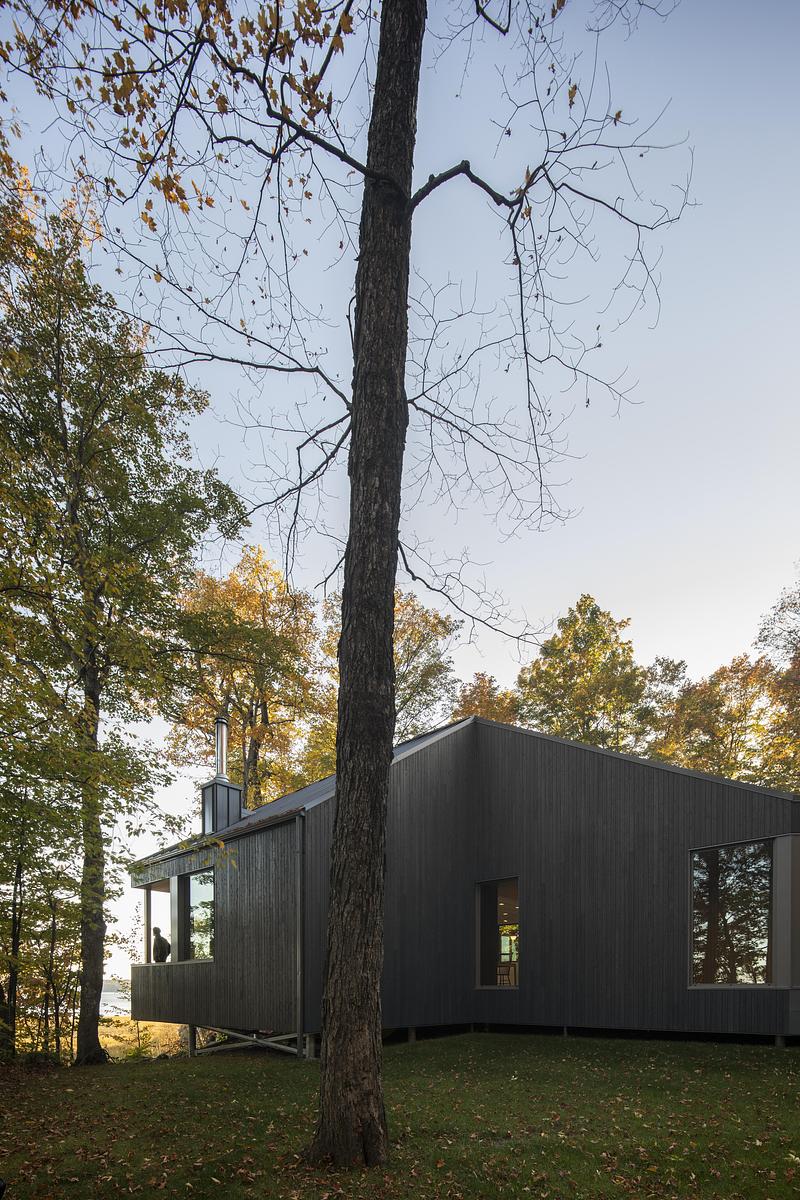 Press kit | 1527-15 - Press release | L'Échouage Residence - Bourgeois / Lechasseur architects - Residential Architecture - Photo credit: Adrien Williams