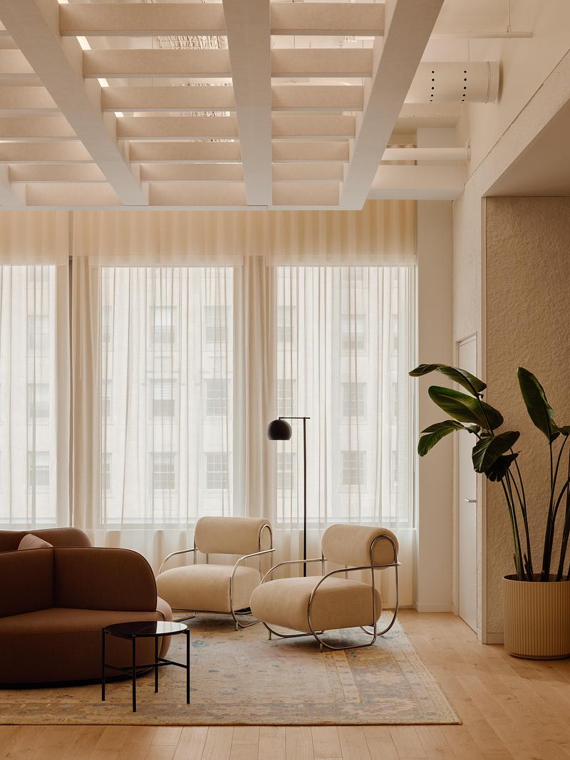 Dossier de presse | 1303-29 - Communiqué de presse | Cain Lamarre : réinventer le bureau d’avocat au cœur du patrimoine montréalais - Sid Lee Architecture - Design d’intérieur commercial - Crédit photo : Alex Lesage