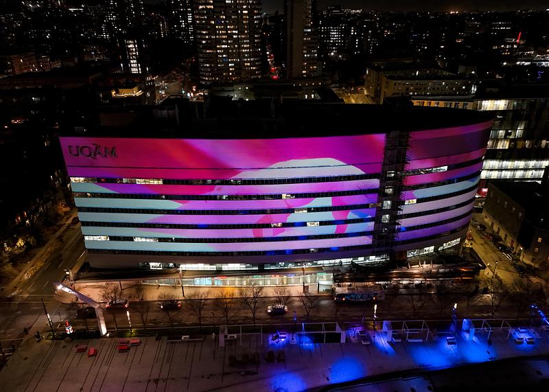 Dossier de presse | 583-26 - Communiqué de presse | Montréal s’illumine : LUMINO déploie 35 œuvres au Quartier des spectacles et au centre-ville - Partenariat du Quartier des spectacles - Évènement + Exposition - Rêve retrouvé, Iana Brezeky - Crédit photo : JF Savaria