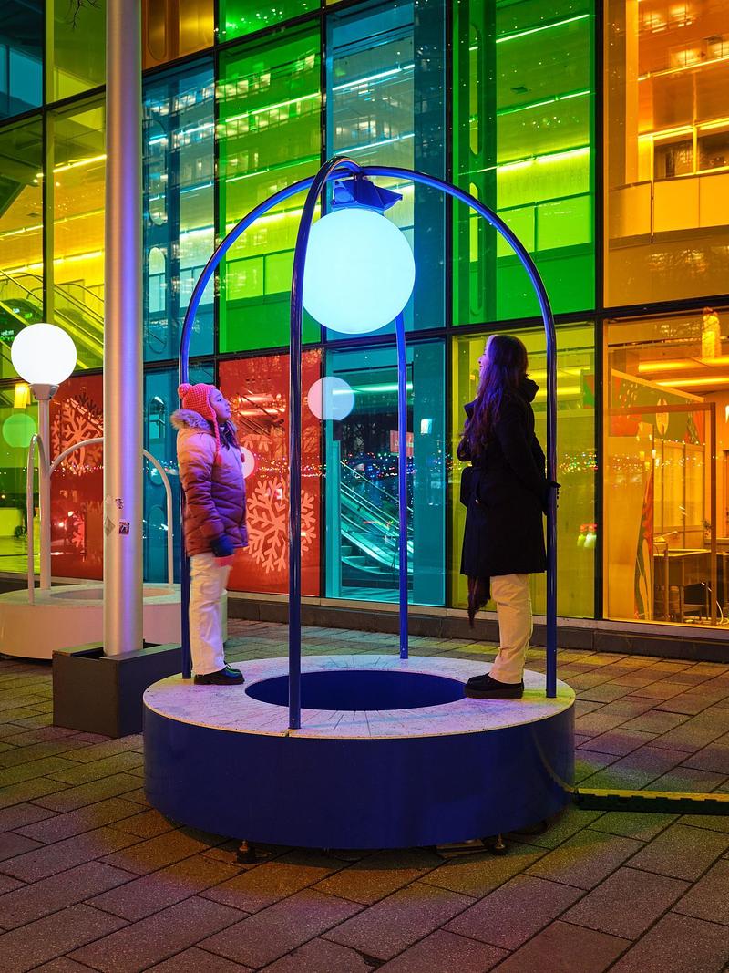 Dossier de presse | 583-26 - Communiqué de presse | Montréal s’illumine : LUMINO déploie 35 œuvres au Quartier des spectacles et au centre-ville - Partenariat du Quartier des spectacles - Évènement + Exposition - Celestia, Kleis  - Crédit photo : Ulysse Lemerise / OSA