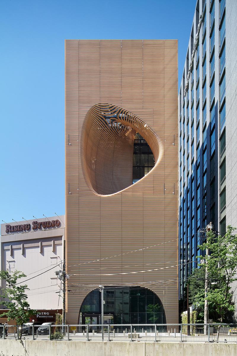 Dossier de presse | 4101-02 - Communiqué de presse | Koichi Takada Launches New Book ‘Naturalizing Architecture’ - Koichi Takada Architects - Édition - Timber Studio (Tokyo, Japan) - Crédit photo : Daici Ano