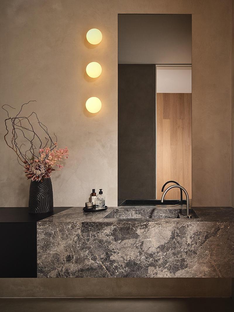 Press kit | 7695-01 - Press release | House 117 - Izen Architecture Inc. and DS Interiors Inc. - Residential Architecture - Photo credit: Younes Bounhar / DoubleSpace