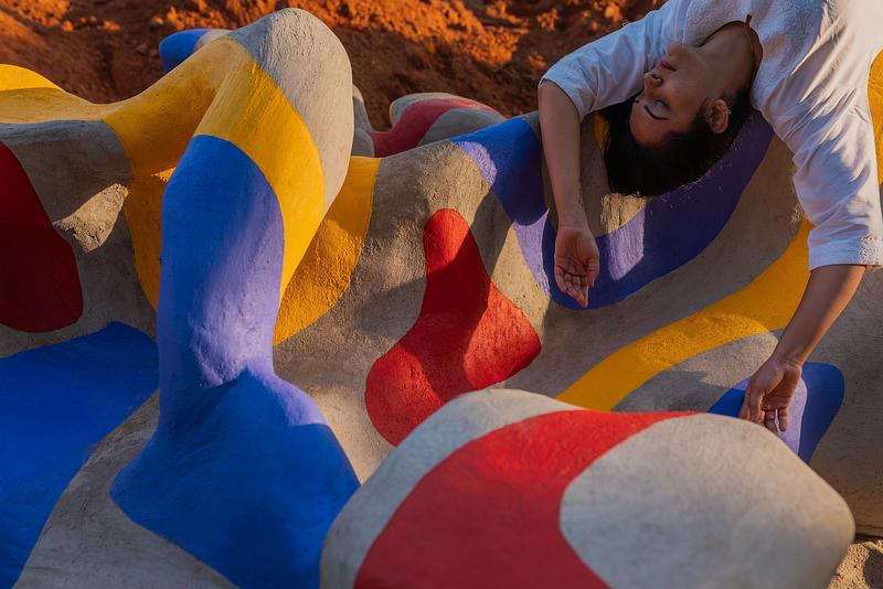 Dossier de presse | 7793-01 - Communiqué de presse | Chakrajeevan Udyan: The Circle of Life Park - Hsc Designs - Design urbain - Break out Bench - Crédit photo : Notebook productions Sarthak