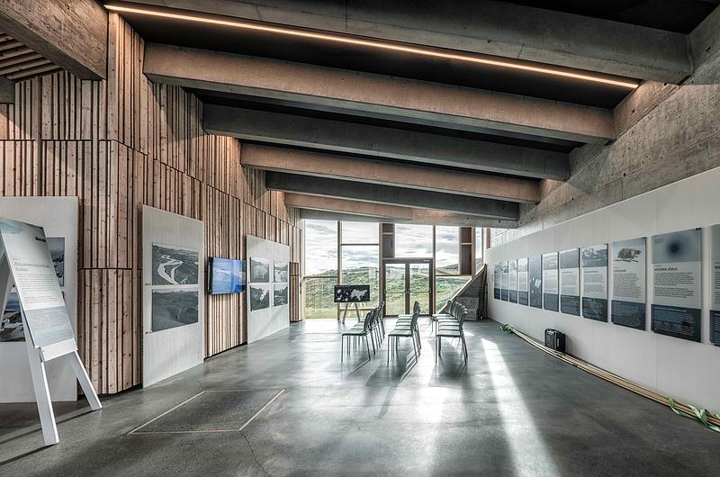 Dossier de presse | 6422-02 - Communiqué de presse | Visitor Center for Vatnajökull National Park - Arkis Architects - Architecture commerciale - Exhibition hall. - Crédit photo :  Karl Vilhjálmsson 
