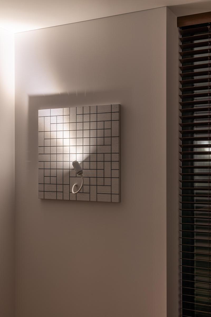 Dossier de presse | 7663-01 - Communiqué de presse | Award-Winning MOOD Luminaire Lets Users Create Personal Light Art - Vaida Atkočaitytė-Dališanskienė - Design d’éclairage - MOOD by Vaida Atkočaitytė‑Dališanskienė — base version ready for custom colours - Crédit photo :  Vaidotas Darulis 