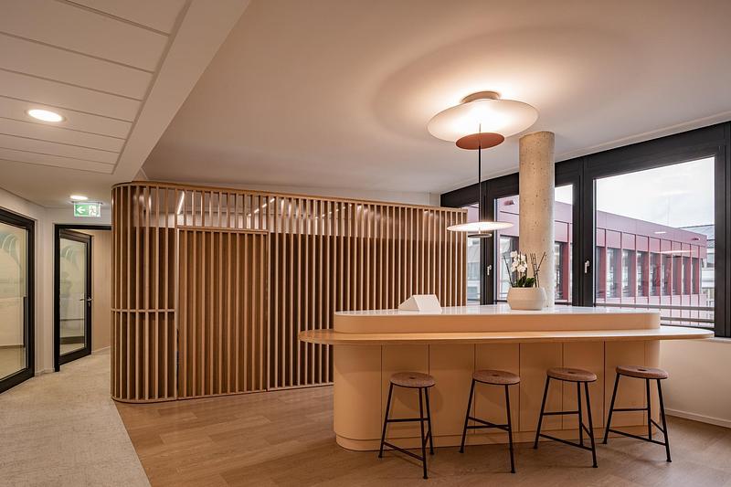 Dossier de presse | 6515-04 - Communiqué de presse | Curve X - JSWD - Architecture commerciale - <br> - Crédit photo : Max Leitner for Becken Development GmbH