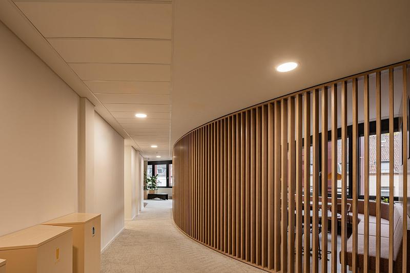 Dossier de presse | 6515-04 - Communiqué de presse | Curve X - JSWD - Architecture commerciale - <br> - Crédit photo : Max Leitner for Becken Development GmbH