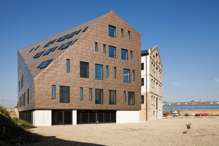 Press kit | 1028-02 - Press release | Winning projects announced at the 2012 Emirates Glass Leaf Awards - The Emirates Glass LEAF Awards - Competition - Pollard Thomas Edwards Architects, with The Granary
